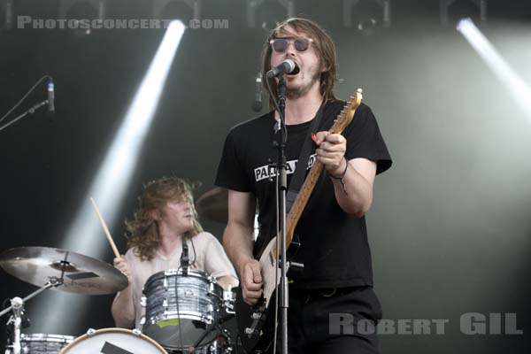 PALMA VIOLETS - 2015-06-26 - PARIS - Hippodrome de Longchamp - Sam Fryer - Will Doyle